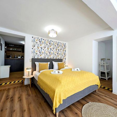 Bohnapartments - Design Suiten Am Markt - Vollausstattung - Wlan - Zentrum 伊尔梅瑙 外观 照片