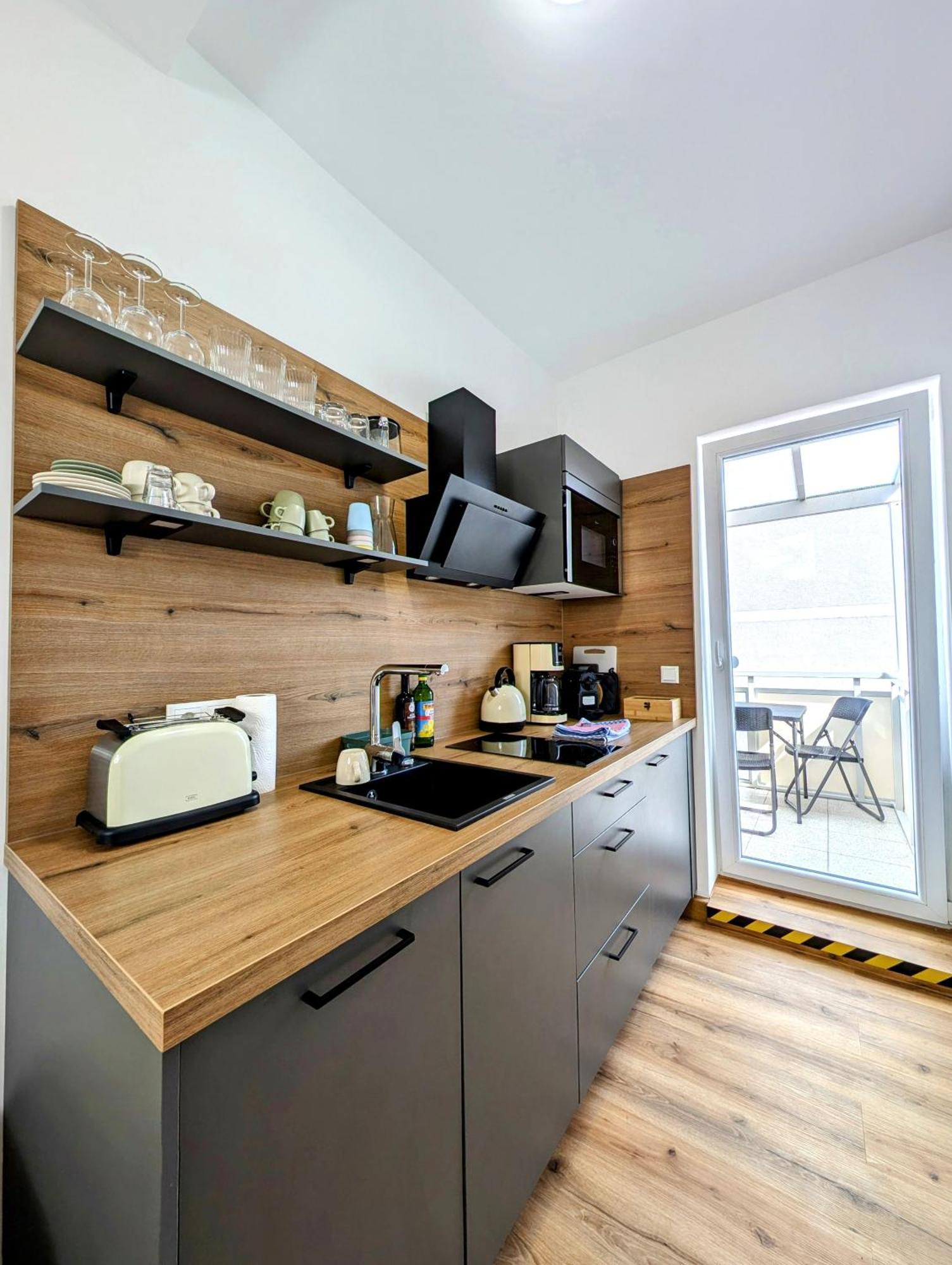 Bohnapartments - Design Suiten Am Markt - Vollausstattung - Wlan - Zentrum 伊尔梅瑙 外观 照片